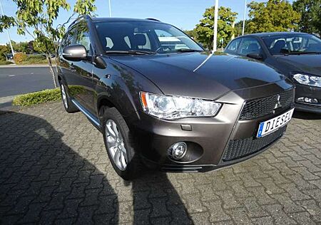 Mitsubishi Outlander 2.2 DI-D+ 35 Jahre "Kundenauftrag"