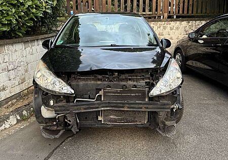 Peugeot 207 95 VTi Filou