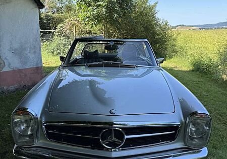 Mercedes-Benz SL 280 Pagode