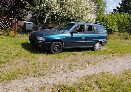Opel Astra Caravan
