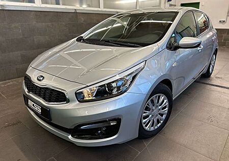 Kia Cee'd Ceed / Ceed Klima ab 102€ Einparkhilfe Navi