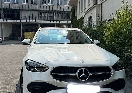 Mercedes-Benz C 180 T (206.241)