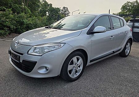 Renault Megane 1.5 DCI Limousine Klimaautomatik Dynamique