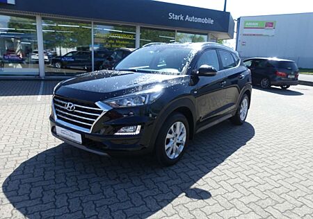 Hyundai Tucson Mild-Hybrid 4WD 2.0 CRDi Navigation Parkpilot Sitz