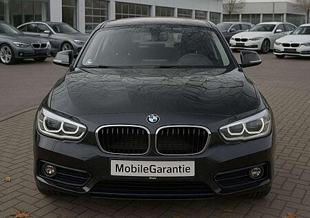 BMW 120 i Sport Line, Leder, Navi, LED