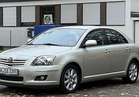 Toyota Avensis 2.0 VVT-i Automatik