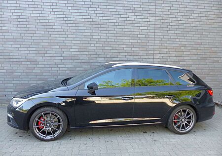 Seat Leon ST FR Navi/LED/Klimaautom/PDC/18Zoll