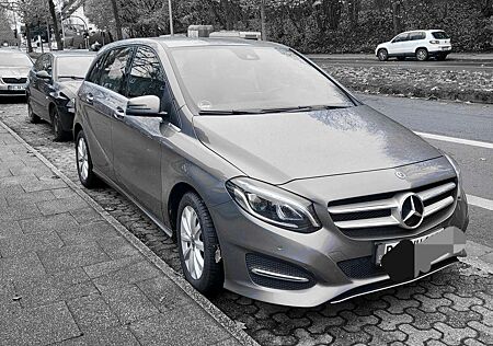 Mercedes-Benz B 180 d Peak Edition