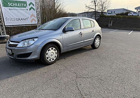 Opel Astra 1.8 Automatik Edition