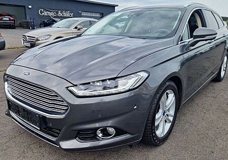 Ford Mondeo Turnier Titanium Pano Kamera LED Navi AHK