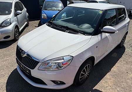 Skoda Fabia 1.2 TSI *erst 30tkm * PDC* Tempomat* Klimatronic*