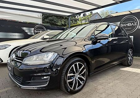 VW Golf Volkswagen VII Lim. Highline BMT*APPL CARPLY*KESSY