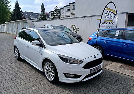 Ford Focus ST-Line Navi, Kamera, Winter-Paket Plus, Bi-Xenon