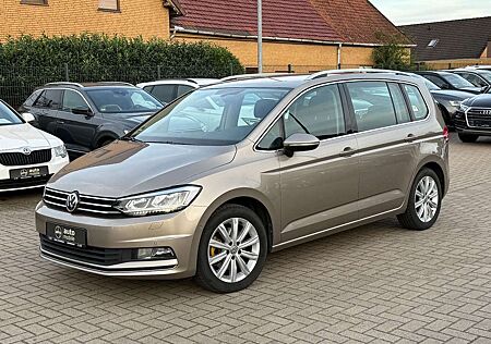 VW Touran Volkswagen Highline 1,4, DSG, LED, Kamera, Massage