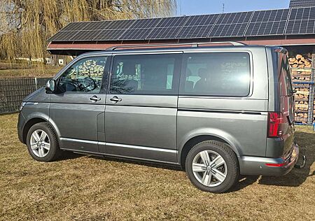 VW T6 Volkswagen .1 Multivan Multivan .1 Kurz 4MOTION Highline