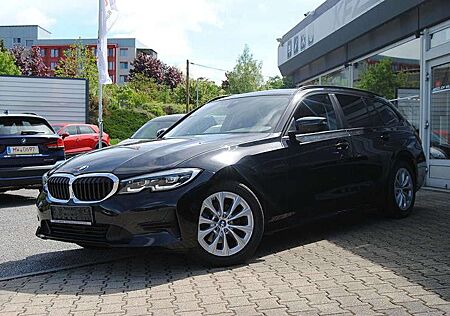 BMW 320 i A Touring.Pano.Sportsitz.DAB.LC-Prof.Kamera