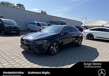 Mercedes-Benz A 220 4M Progressive 18" Standheizung 360° NP53