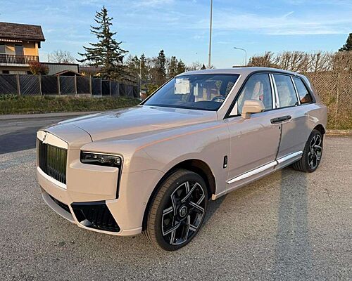 Rolls-Royce Cullinan Black Badge | 4 Seats | 2026 | On Stock