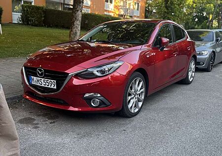 Mazda 3 SKYACTIV-D 150 Center-Line