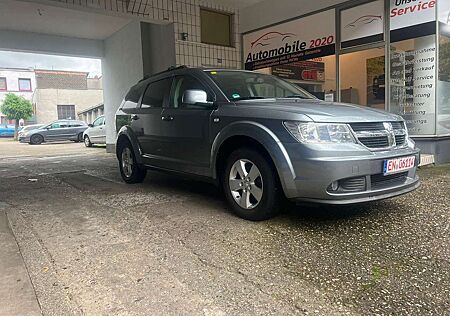 Dodge Journey 2.0 CRD SXT/2.HAND/KLIMA/PDC/TÜV-10/2024