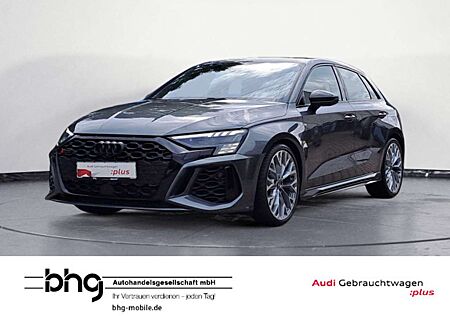 Audi RS3 S tronic