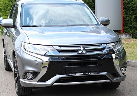 Mitsubishi Outlander Plug-in Hybrid TOP 2.0 MIVEC 4WD