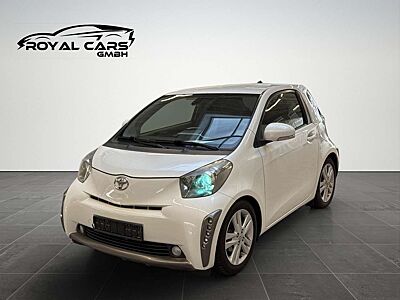 Toyota iQ NAVI*PDC*LEDER*KLIMA*BT*TOUCH*ALU*TEMPOMAT*!!