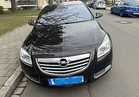 Opel Insignia 2.0 CDTI 4X4 Aut. Design Edition Allrad