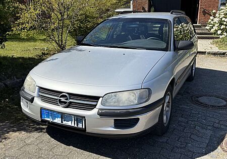 Opel Omega Omega Caravan 2.0 16V
