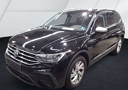 VW Tiguan Allspace Volkswagen 1.5 TSI DSG Life Navi 7-Sitzer A