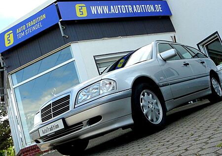 Mercedes-Benz C 200 T Kompressor Elegance -Bestzustand -wenig km