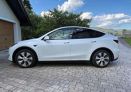 Tesla Model Y RWD Netto 29.000