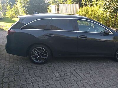Kia Ceed SW / cee'd SW Ceed SW Diesel 1.6 CRDi (48V Mild-Hybrid) Platinum