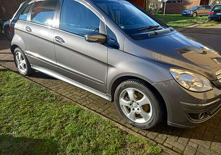 Mercedes-Benz B 180 CDI DPF Special Edition - TÜV 5/2027