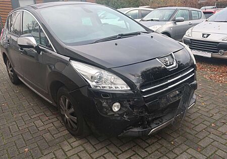 Peugeot 3008 Hybrid4 CO2 optimiert Diesel 4x4