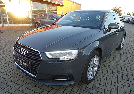 Audi A3 Sportback*Bi-Xenon*Tempom*Navi*PDC*1.Hand*