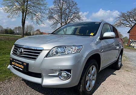 Toyota RAV 4 4 Life*1Hd*4WD*erst 9TKM*TüV03/27*SkH*Autom*