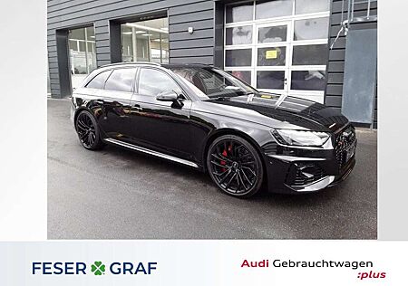 Audi RS4 Avant quattro tiptronic LED / B&O / PANO / ACC / 3