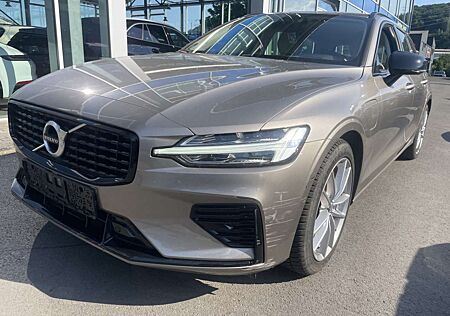 Volvo V60 R Design Expression Hybrid AWD AHK Leder LED