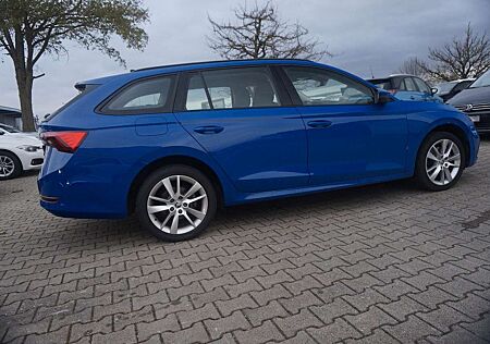 Skoda Octavia Comb.Ambi.TSI*NAVI*STANDHZG*ACC*SPUR*PDC
