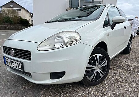 Fiat Grande Punto 1.4 8V Active TÜV NEU