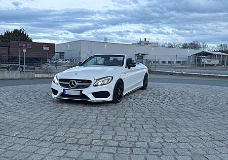 Mercedes-Benz C 220 d Cabrio 4Matic 9G-TRONIC AMG Line