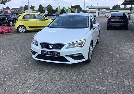 Seat Leon ST FR Black Matt Edition 1,5 DSG Kamera Nav