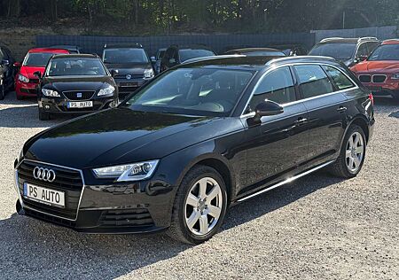 Audi A4 basis+Navi+SHZ+Temp.+PDC