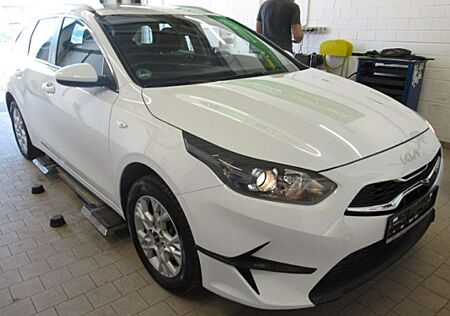 Kia Cee'd Ceed / Vision 1.0 Kombi - SHZ- PDC- Klima