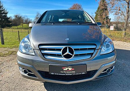 Mercedes-Benz B 180 *Automatik*Navi*PDC*SHZ*Temp*Allwetter*TOP*