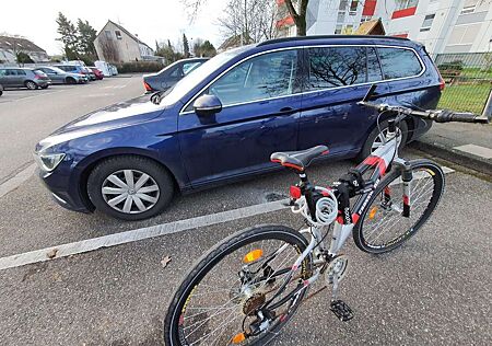 VW Passat Variant Volkswagen Gepflegter Passat – Scheckheftgepflegt & umfang