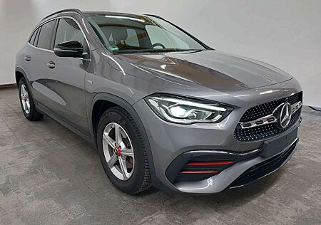 Mercedes-Benz GLA 200 GLA 7G-DCT AMG Line*SPUR*WIDESCREEN*MBUX*LED