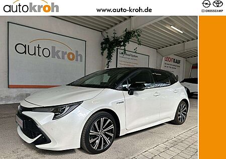 Toyota Corolla Hybrid Team D Kamrea Sitzh.