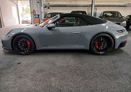 Porsche 911 Carrera GTS Cabriolet NEUWAGEN ZUSTAND
